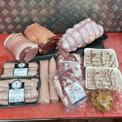 Mega size Christmas Hamper (popular choice)