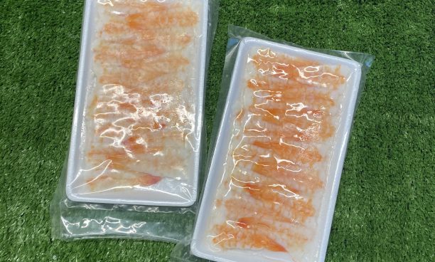 2X large packs of 30X sushi grade frozen cooked. Peeled & butterflied prawns