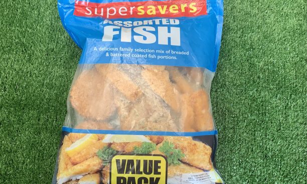supersavers assorted fish value bag (1kg)