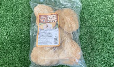 cheese & bacon chicken kievs 1kg+