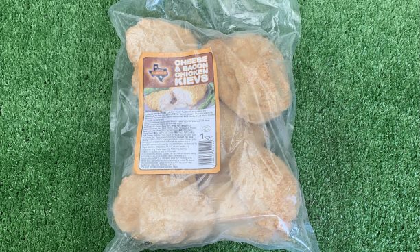 cheese & bacon chicken kievs 1kg+