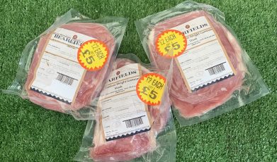 3X packs of 454g random weight gammon steaks