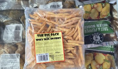 Spicy skin on fries (new) large pack