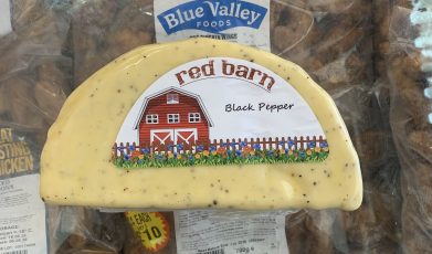 Block of black pepper cheese (900g+)