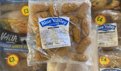 Large pack of chicken corndogs (new)