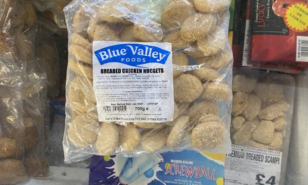 Large pack of breaded chicken nuggets 700g