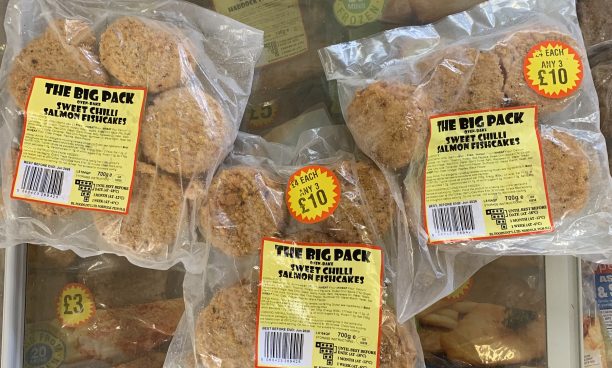 3X large packs of sweet chilli salmon fishcakes