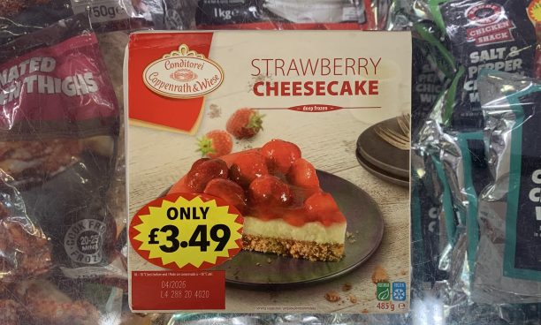 Famous Strawberry cheesecake (limited edition)