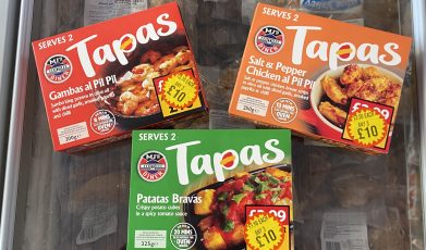 3X Tapas collection (salt & pepper chicken al pil pil, gambas al pil pil, patates bravas)