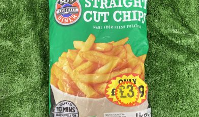 Over 1KG+ bag of straight cut chips (new)