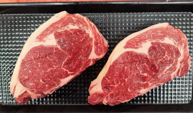 2X mega XL boneless tomahawks steaks